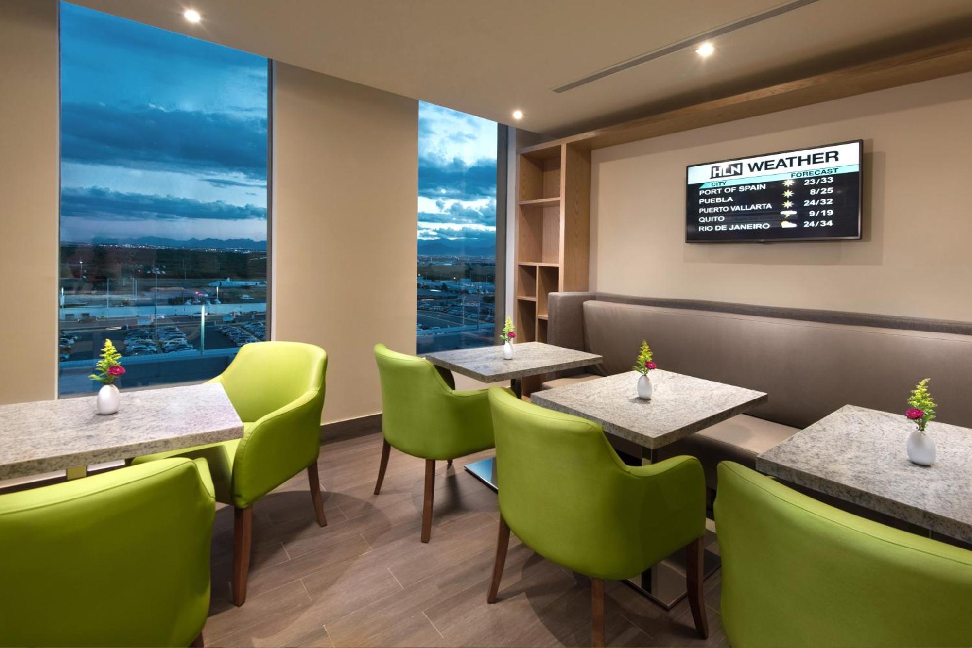 Hilton Garden Inn Monterrey Airport Villa Juárez Exteriör bild
